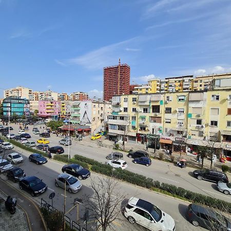 Adore - Modern Studio Tiranë Eksteriør bilde